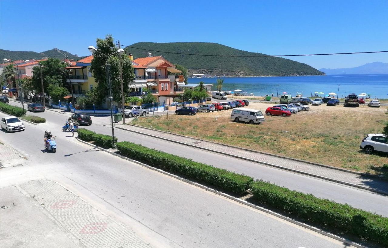 Myrsini'S Sea View Apartment Néa Péramos Dış mekan fotoğraf