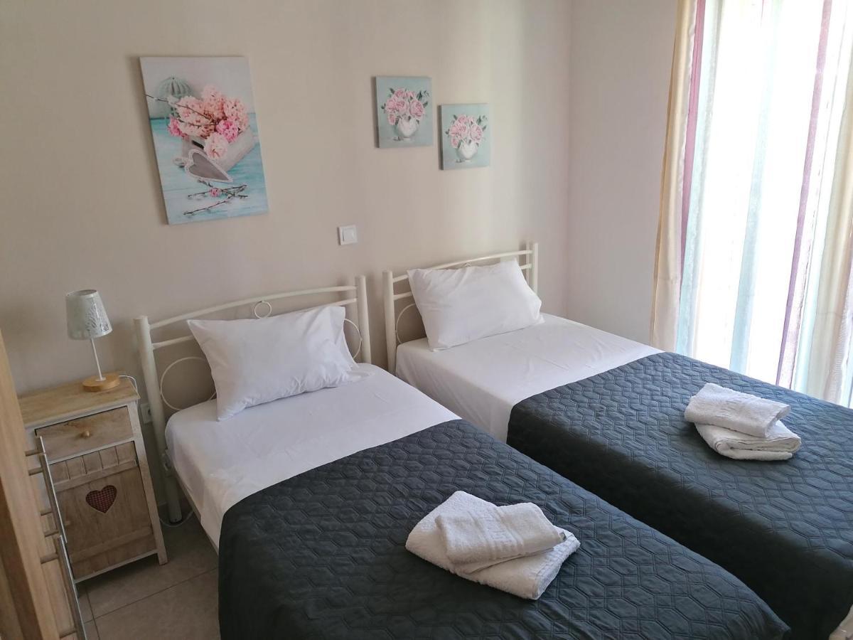 Myrsini'S Sea View Apartment Néa Péramos Dış mekan fotoğraf
