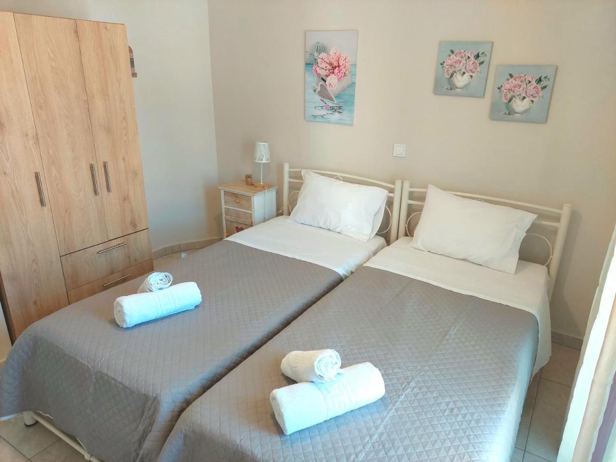 Myrsini'S Sea View Apartment Néa Péramos Dış mekan fotoğraf