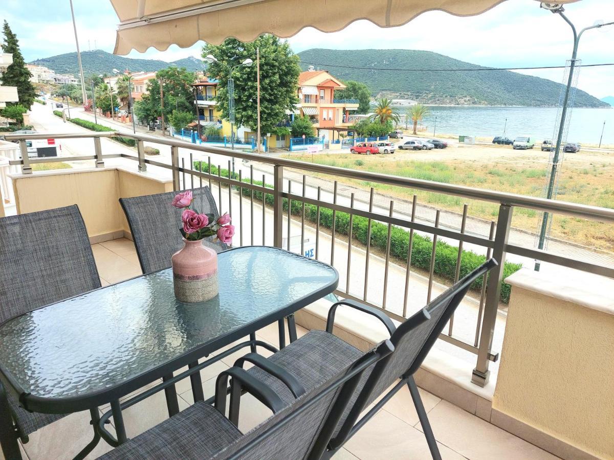 Myrsini'S Sea View Apartment Néa Péramos Dış mekan fotoğraf