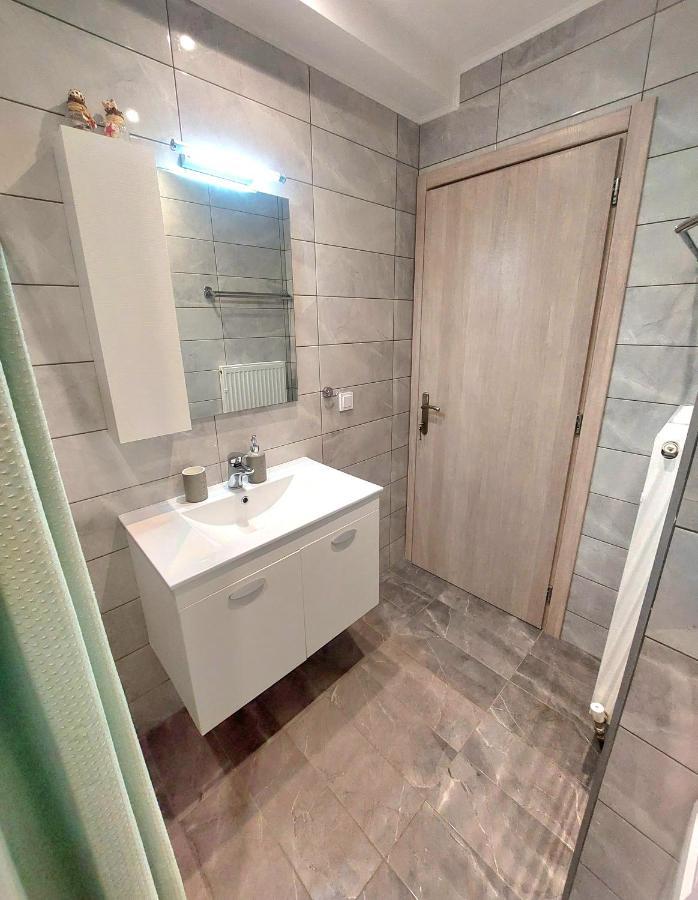 Myrsini'S Sea View Apartment Néa Péramos Dış mekan fotoğraf