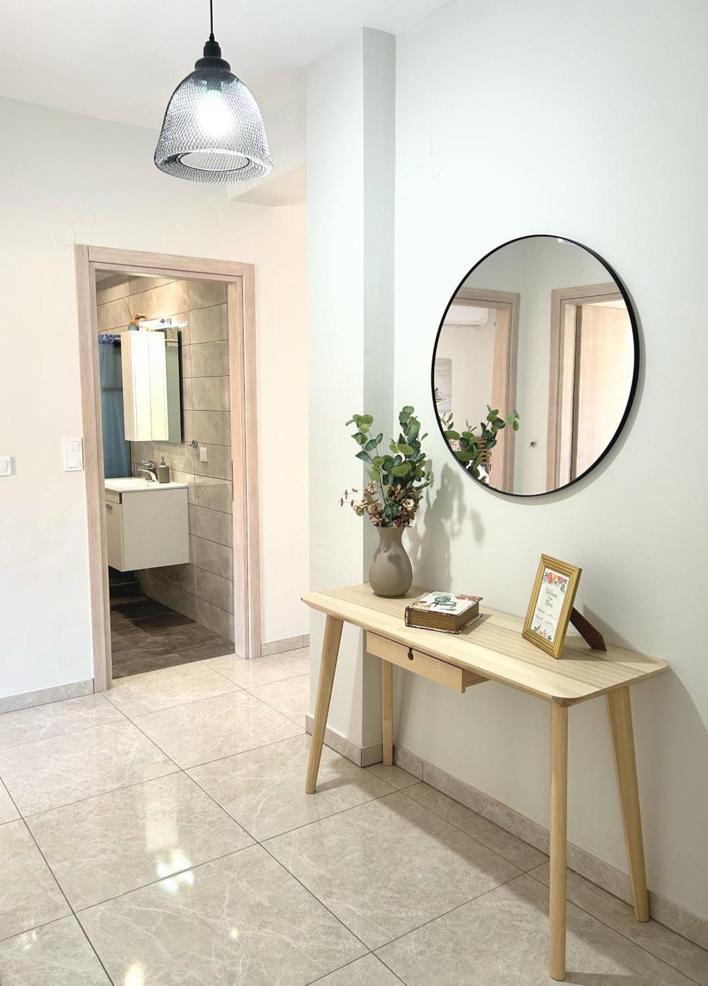 Myrsini'S Sea View Apartment Néa Péramos Dış mekan fotoğraf